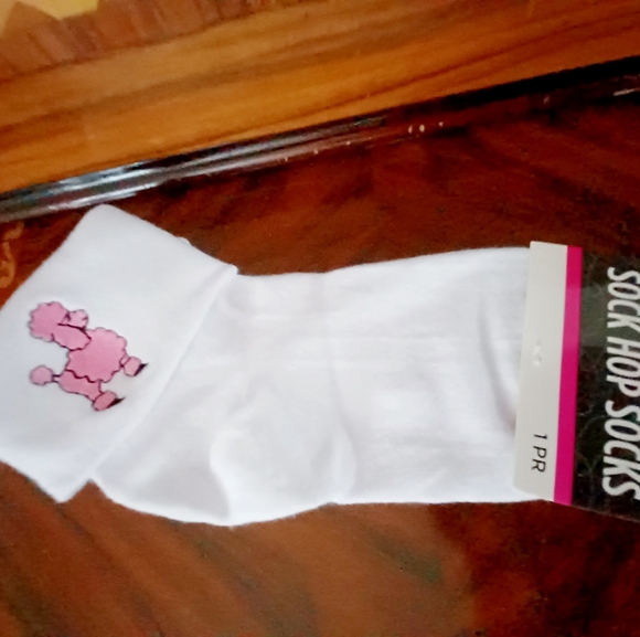 NWT White SOCKS 50’s Pink Poodle Embroidered Adult Sz - Picture 4 of 6